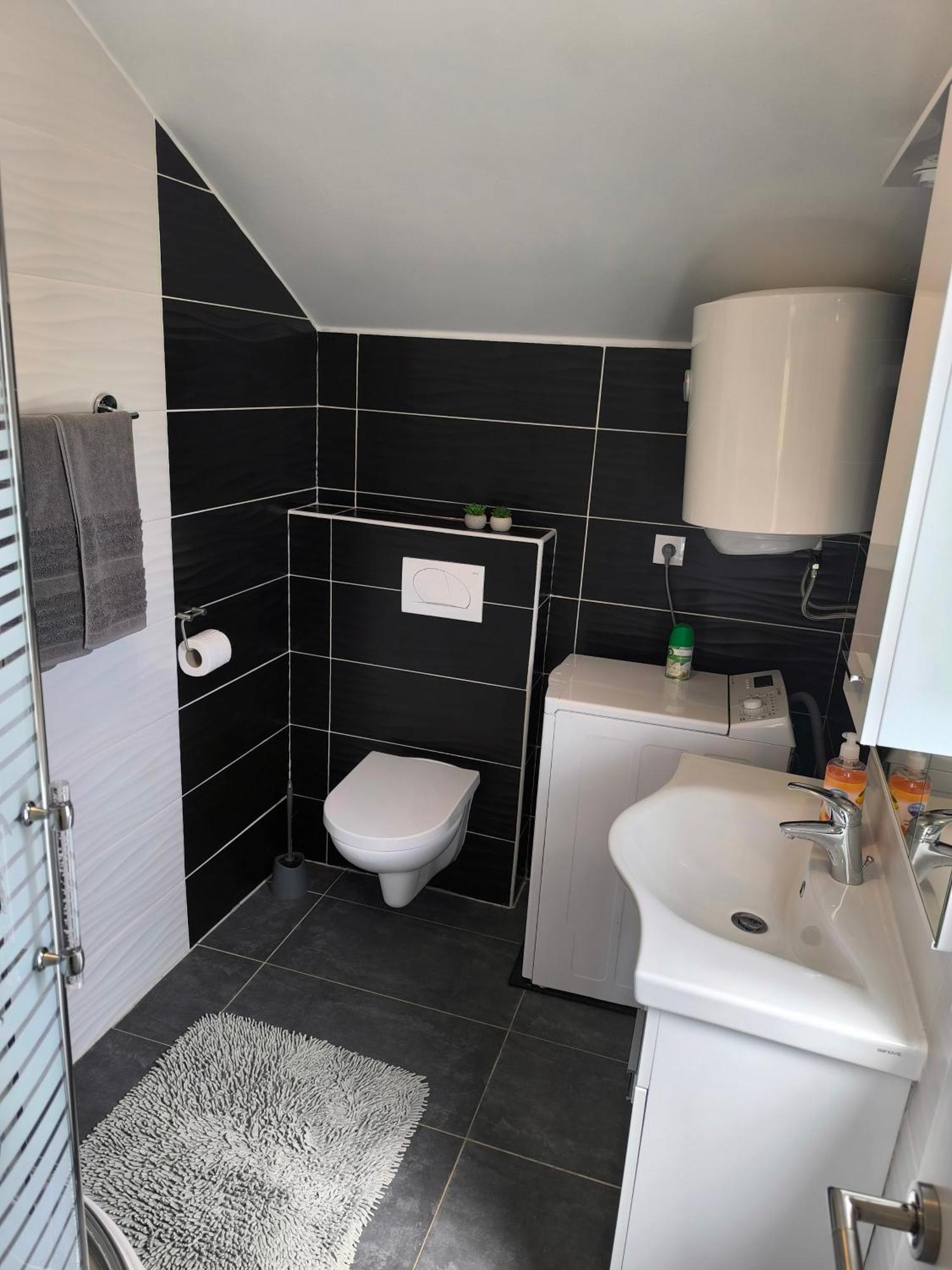 Apartmani Jadranka Vodice Oda fotoğraf